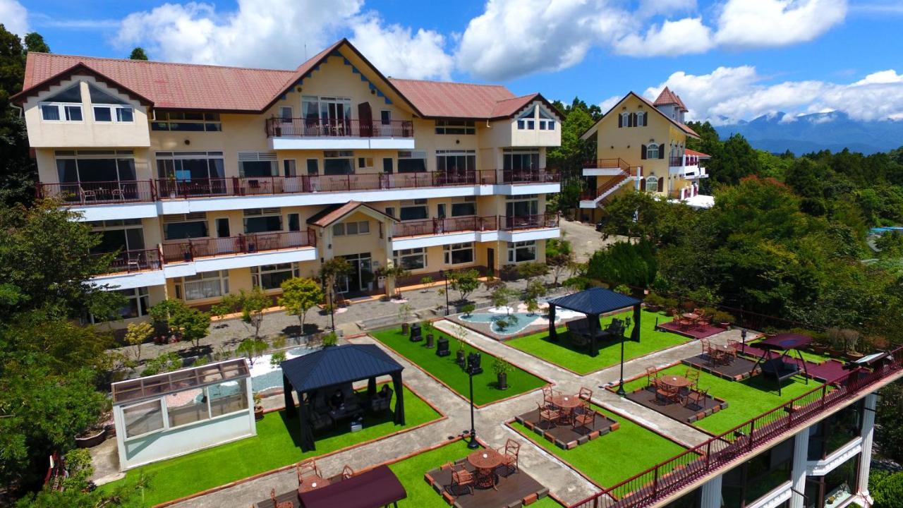 Qingjing Baiyun Resort Renai Exterior photo